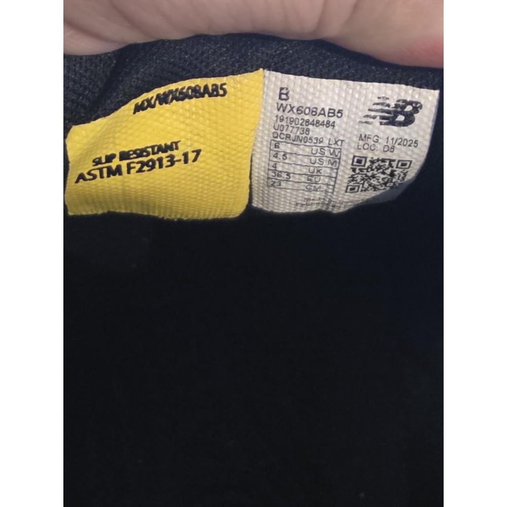 Womens Size 6 - New Balance 608 MX608AB5 Black Slip Resistant - Picture 9 of 9